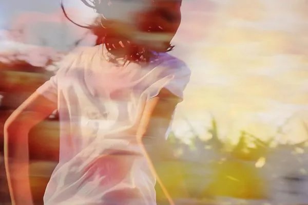 男生抱着喜欢的女生会怎样呢