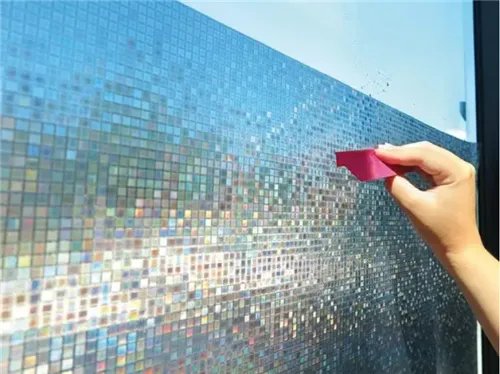 玻璃贴膜的正确方法是什么