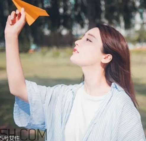 女生啾是什么意思？女生发啾啾啾是什么意思