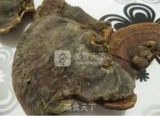 野生紫灵芝泡水