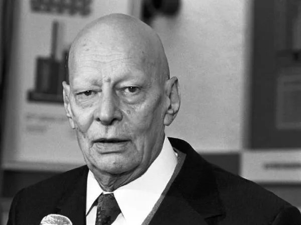 切尔诺贝利事件的原因是什么？