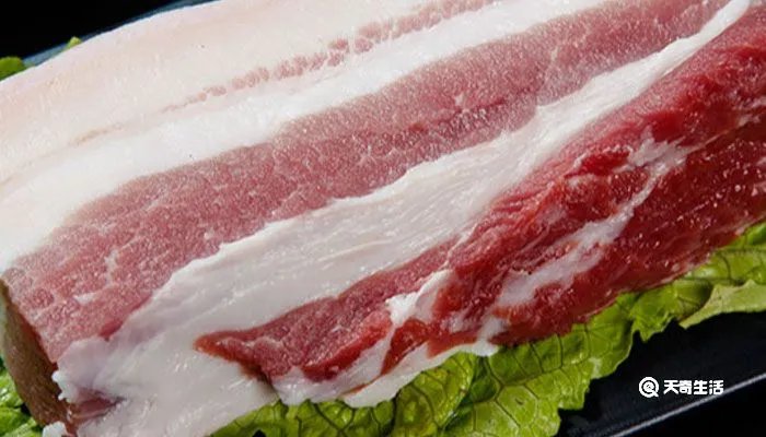 芹菜炒肉的做法