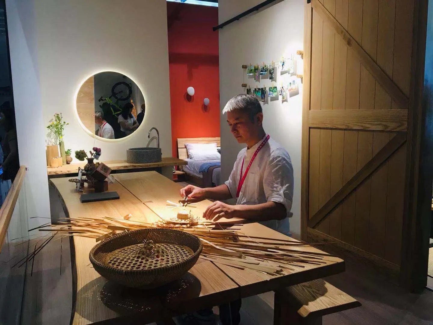 家具展上看家具：那些活色生香的家具们