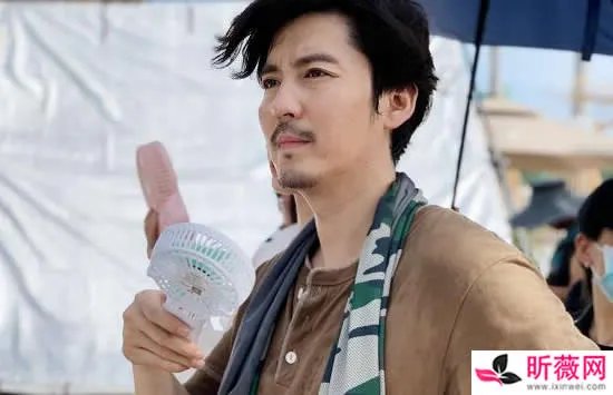 王泷正个人资料简介及图片介绍