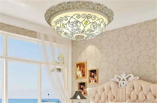 客厅灯具怎么选 客厅灯一般买多大的