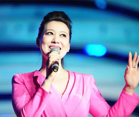 谭晶老公是谁？ 其自爆没有背景只有好人缘