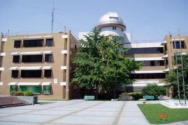 广州市第七中学在广州的排名是第七吗？（综合各方面来说）