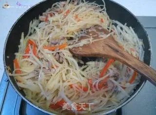 土豆丝炒肉
