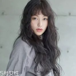 圆脸不适合什么发型？圆脸妹纸千万别留这三种发型