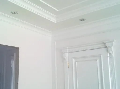 十公分石膏线条从顶往下几公分