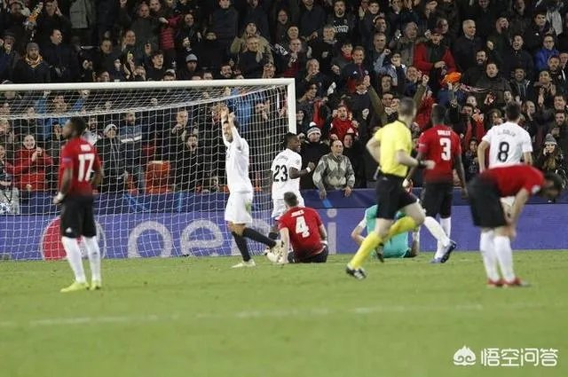尤文、曼联欧冠双双爆冷输球，他们是在互让小组第一吗？为什么他们不想小组第一出线？