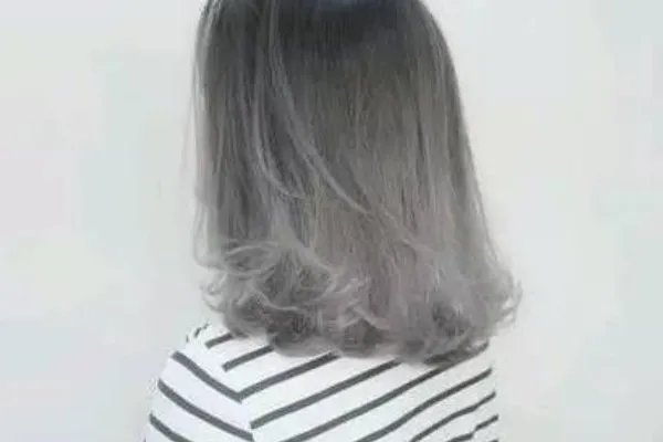 染头发哪个颜色好看图片大全