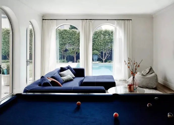 蓝色诱惑和魅力