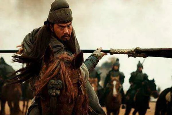 关羽明明是武圣，为何在武将排名中却那么靠后？