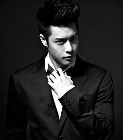 周汤豪新歌被指抄袭bigbang  李佳颖力挺好友