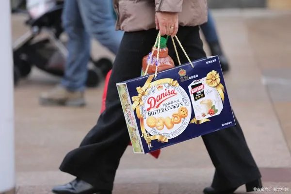 给领导送礼都有哪些技巧呢？