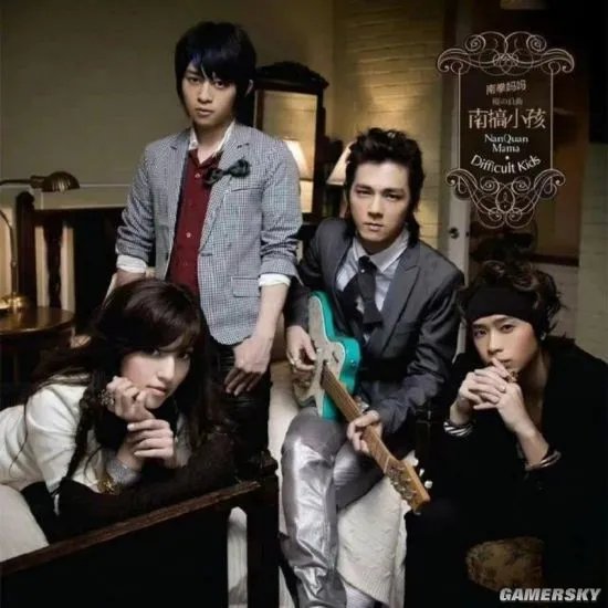 南拳妈妈张杰近照曝光 从瘦弱摇滚男孩变成肌肉猛男