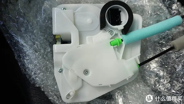 又是通病？马自达睿翼更换门锁块小记