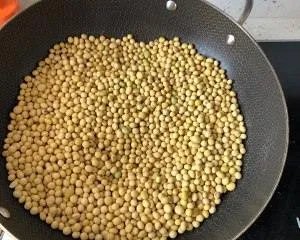 炒黄豆的做法