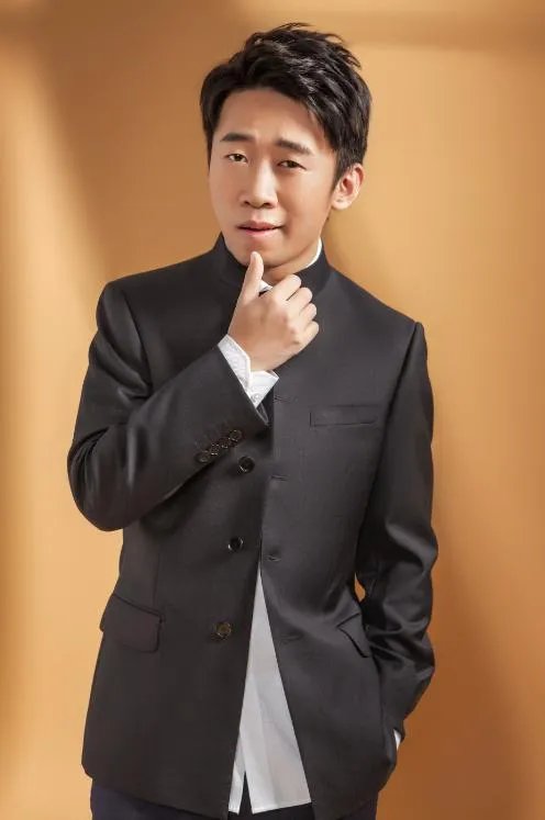 杨迪说娱乐圈里清华北大的不多 网友：大学的都不多