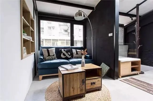 贾静雯老公亲手打造的硬汉Loft风,颜值也超高!