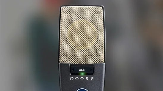 AKG C414 XLII 和AKG C414 XLS这两款话筒到底有啥区别啊？