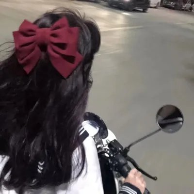 2020女生背影头像大全