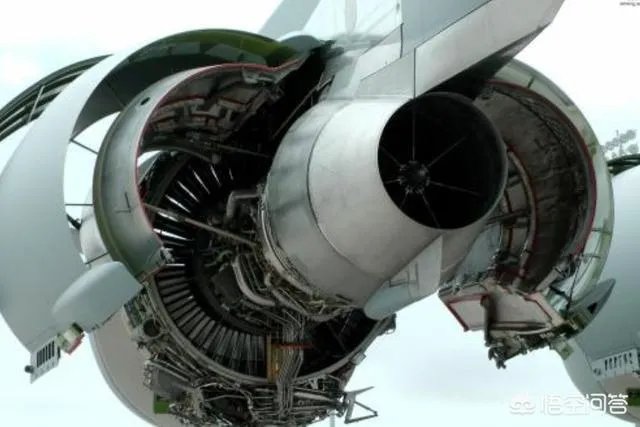 c17运输机和c5运输机有什么区别？