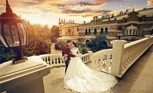 沈阳最好的婚纱摄影都有哪些 拍婚纱如何选影楼