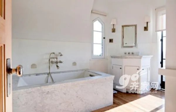 电子顽童Moby的家：仿若童话里的城堡