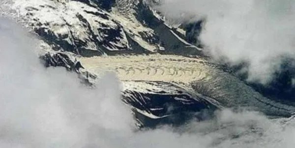 四川出现两条真龙是真的吗 武侠小说场景再现人间