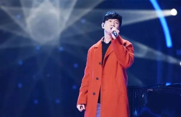 林俊杰确诊新冠了，感染新冠会不会影响到他的嗓音？