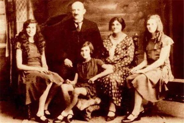 为啥只有中国的犹太人被同化了？