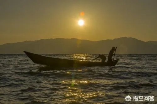 上联:日近西山倦鸟归，西来庵怎么对？