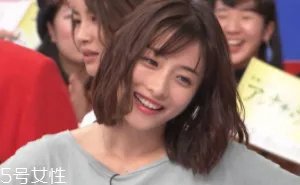 圆脸不适合什么发型？圆脸妹纸千万别留这三种发型