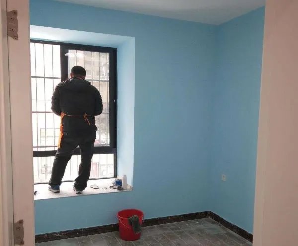 乳胶漆刷了五遍太厚吗