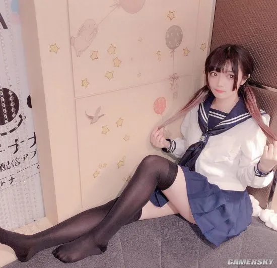 JK少女写真：黑丝绝对领域 姿色性感迷人