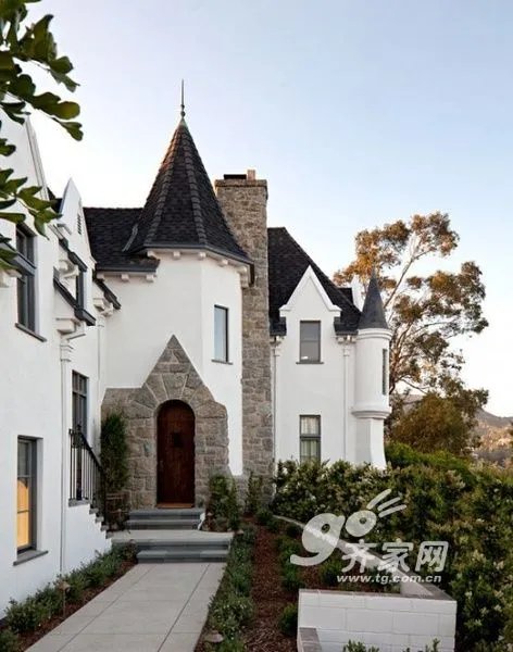 电子顽童Moby的家：仿若童话里的城堡