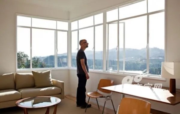 电子顽童Moby的家：仿若童话里的城堡