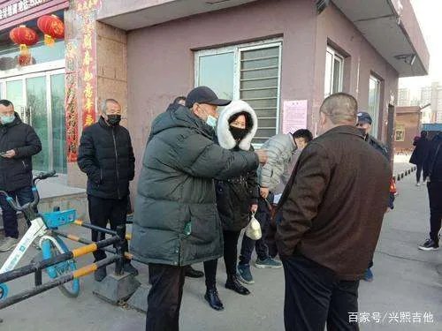 广西钦州疫情处于上升期，形势异常严峻，居民如何配合防疫工作？