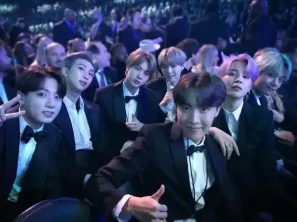 韩国韵达拒邮防弹少年周边包裹,这是到底是为何?