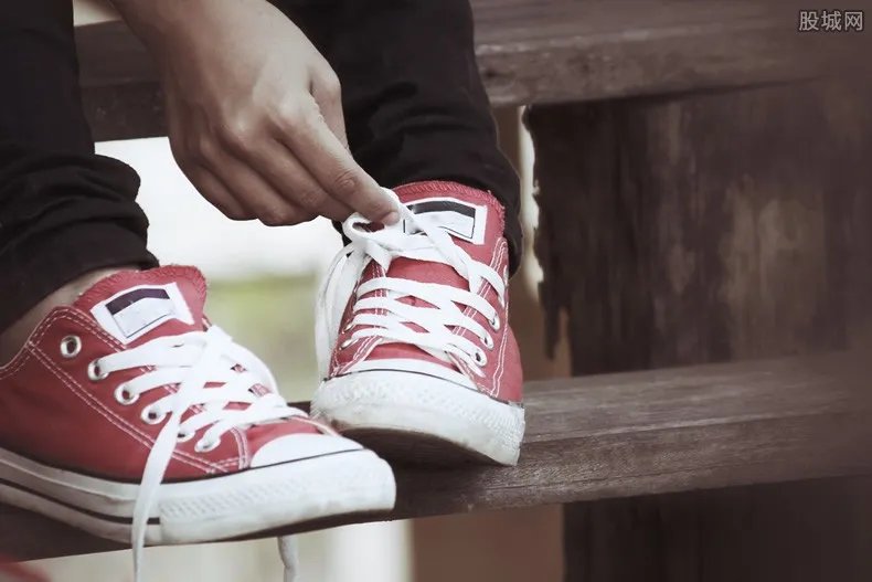 匡威是哪个国家的品牌？属于什么档次