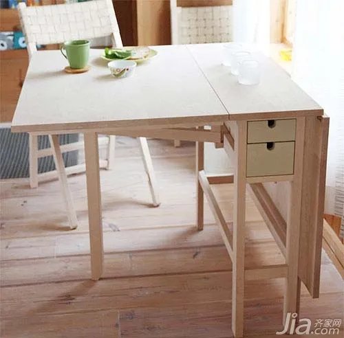 折叠餐桌方便又实用  小户型餐厅必备