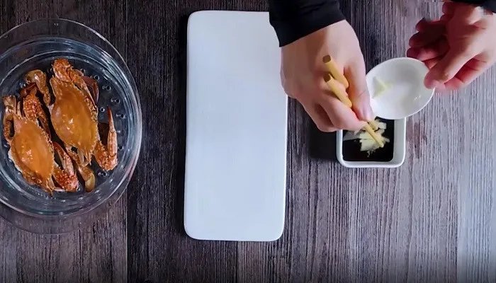 清蒸梭子蟹怎么做 清蒸梭子蟹的做法