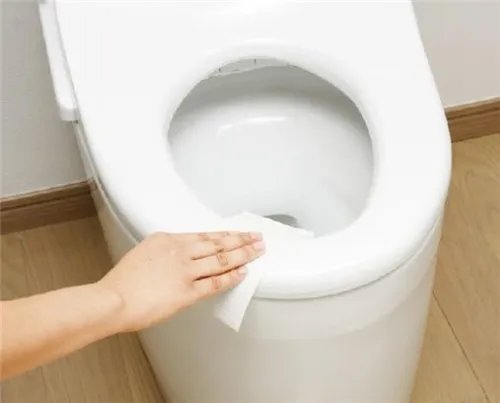 马桶刷不干净怎么办