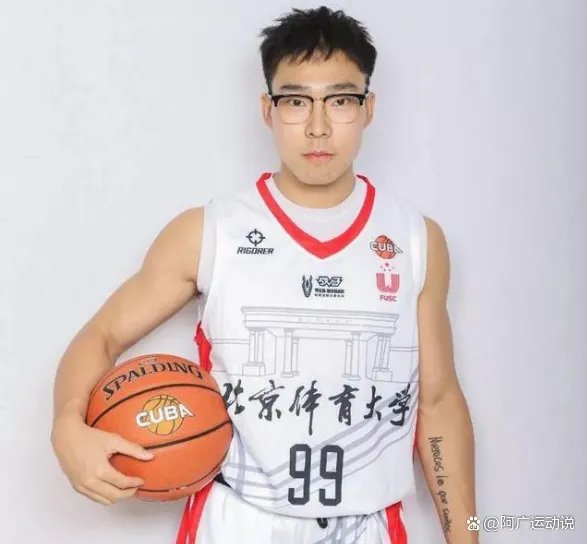 他曾被称为“北体得分机器”，杨皓喆的篮球实力如何呢？