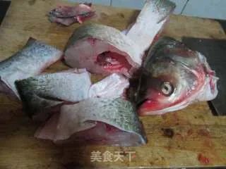 简单家常炖白鲢鱼