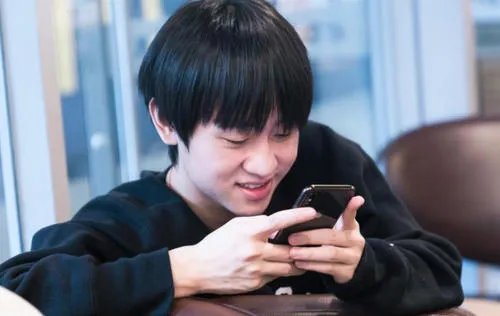 Lpl常规赛最佳阵容公布，这些阵容算是最强阵容吗？