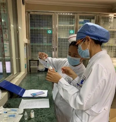 手脚疼痛、经常感冒发热，原来是患了罕见病——“法布雷病”