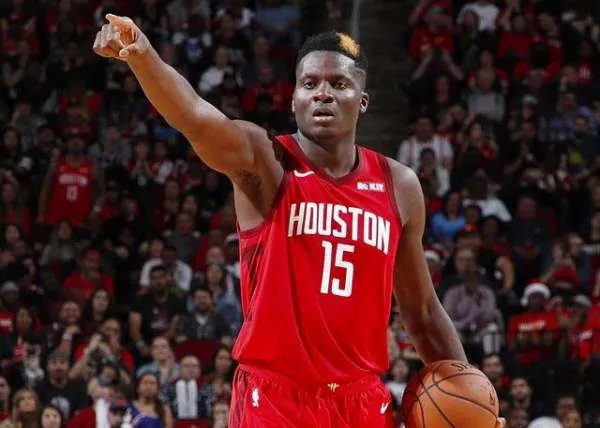 克林特-卡佩拉在队内的表现如何？